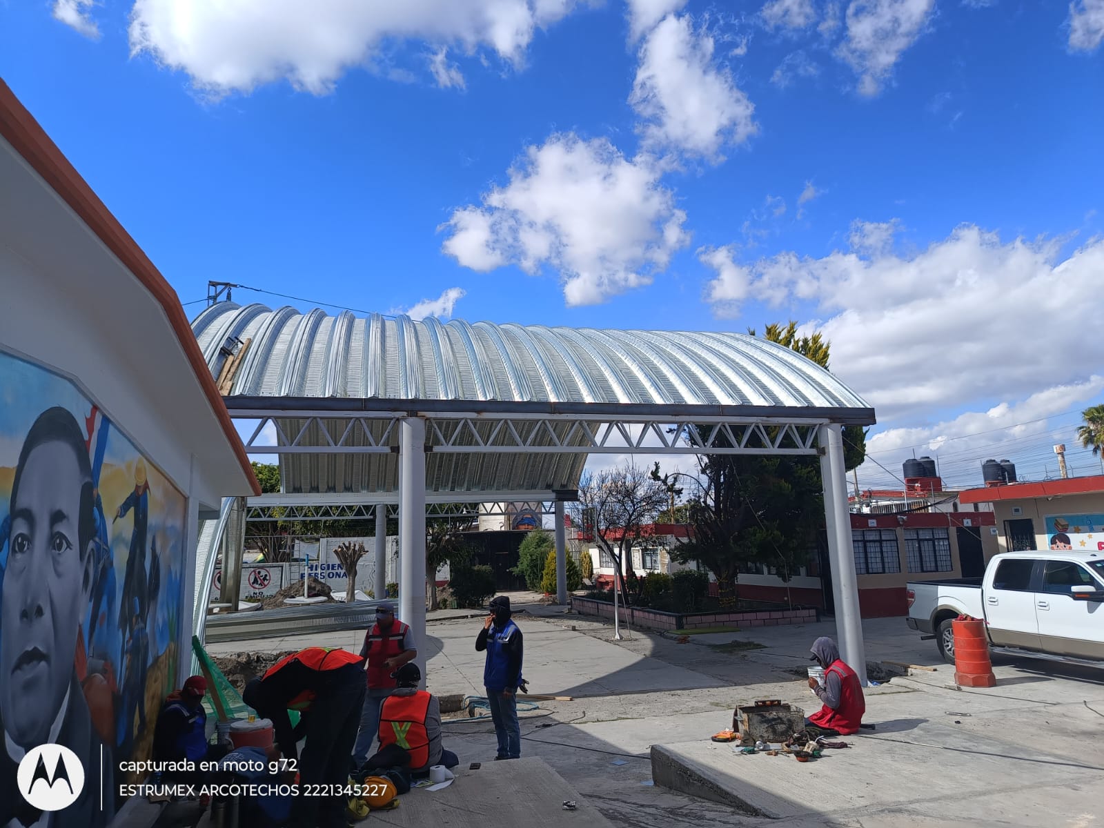 Estructura metálica para cubierta de acceso